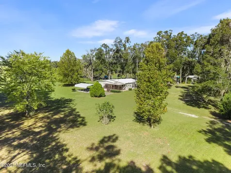 27061 29th Road Branford FL 32008