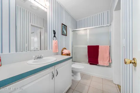 27061 29th Road Branford FL 32008