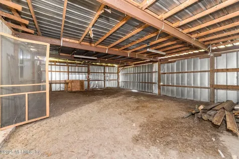 27061 29th Road Branford FL 32008