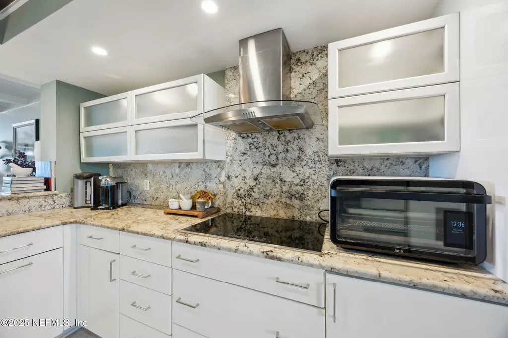 275 1st Street S Jacksonville Beach FL 32250