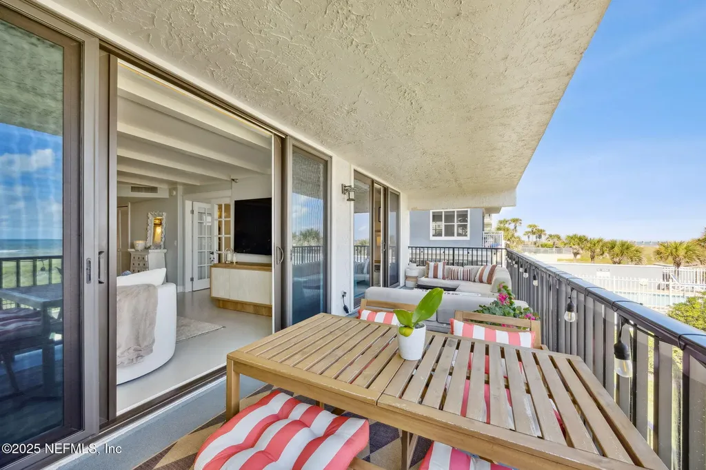 275 1st Street S Jacksonville Beach FL 32250