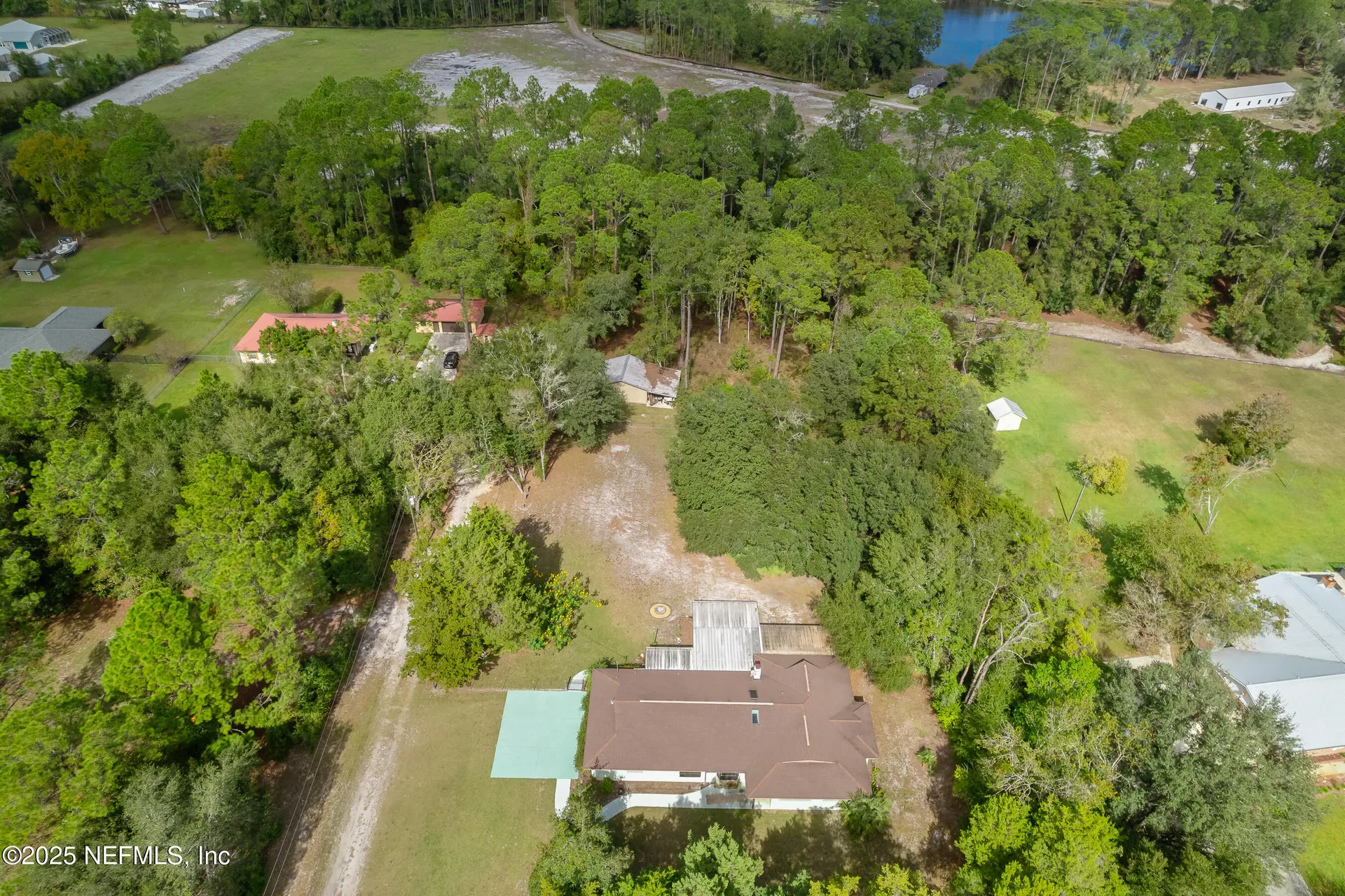 229 Davis Lake Road Palatka FL 32177