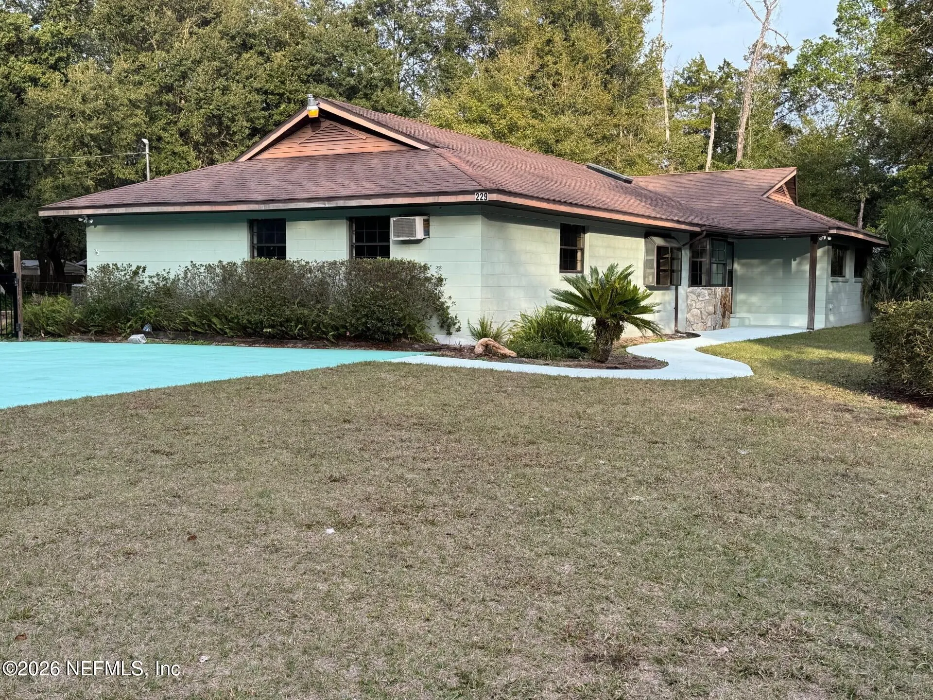 229 Davis Lake Road Palatka FL 32177