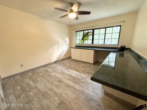 229 Davis Lake Road Palatka FL 32177