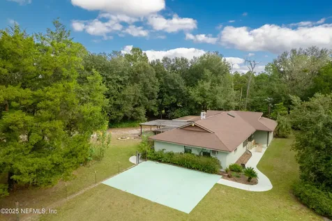 229 Davis Lake Road Palatka FL 32177