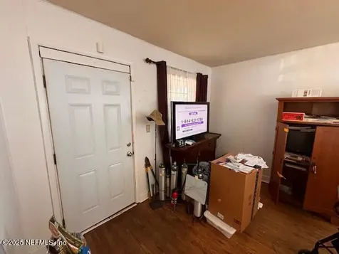 709 Locust Street Jacksonville FL 32205