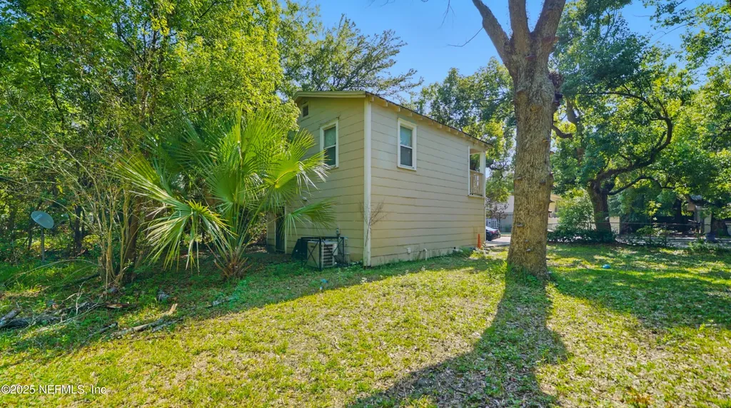 1739 Ella Street Jacksonville FL 32209