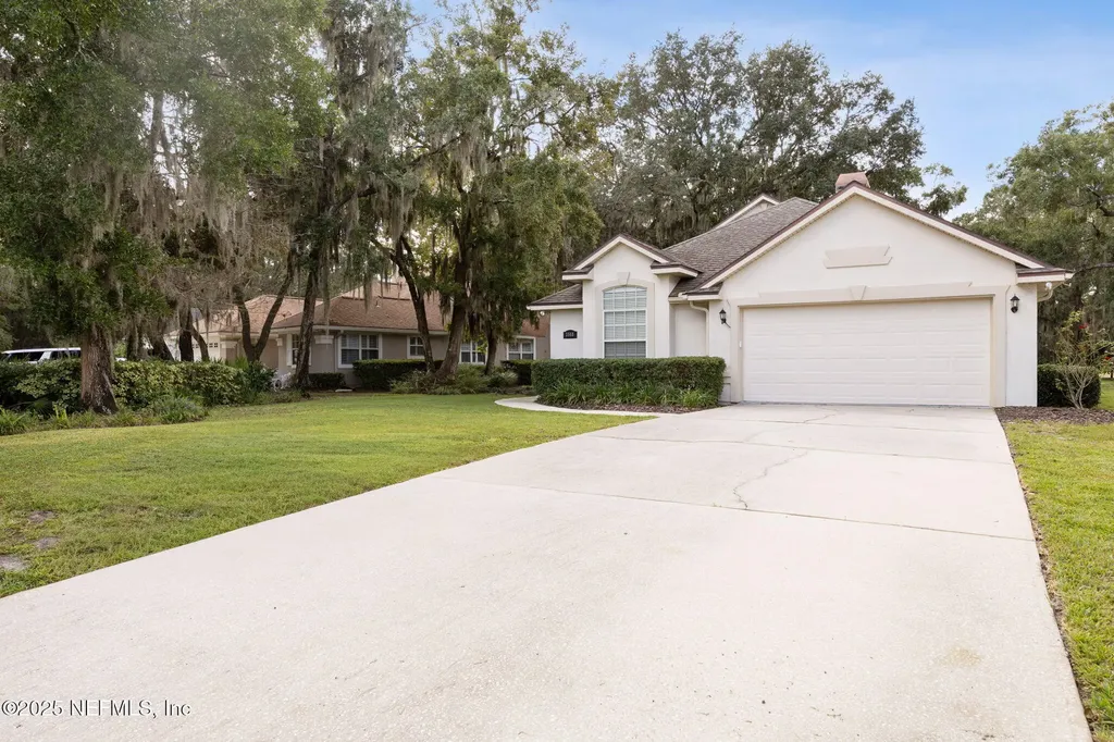 3568 Olympic Drive Green Cove Springs FL 32043