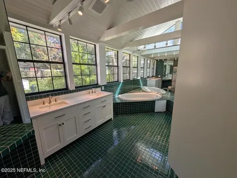 1429 Azalea Drive Jacksonville FL 32205