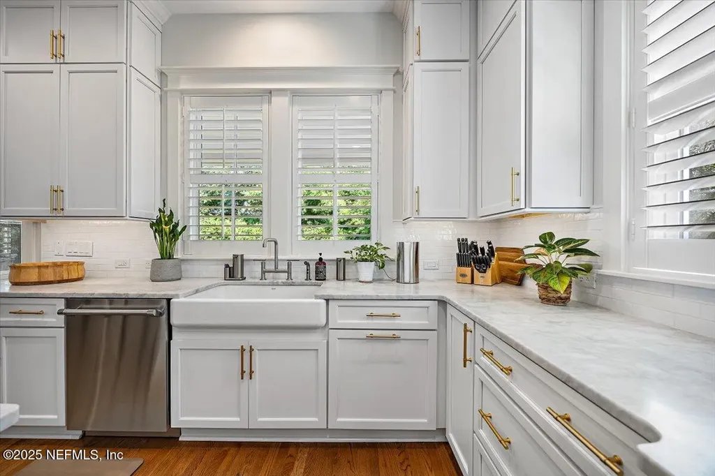 2743 Green Bay Lane Jacksonville FL 32207