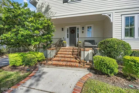 2743 Green Bay Lane Jacksonville FL 32207