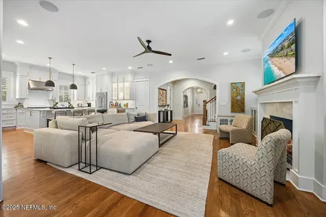 2743 Green Bay Lane Jacksonville FL 32207