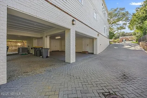 2743 Green Bay Lane Jacksonville FL 32207