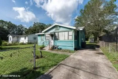 2636 Firestone Road Jacksonville FL 32210