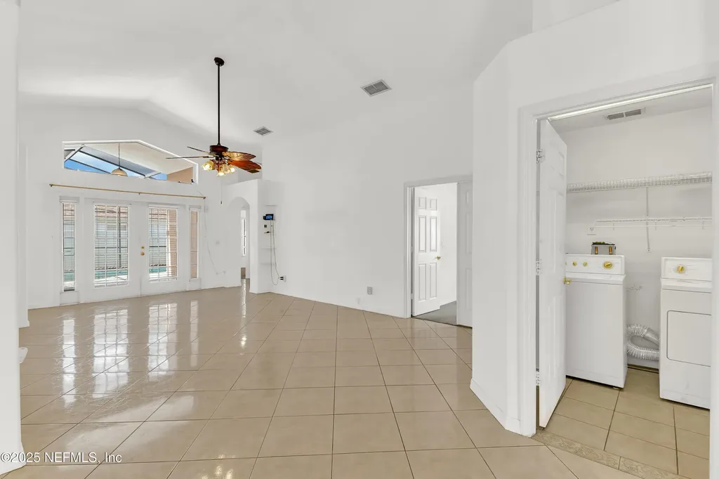 2943 Rollman Road Orlando FL 32837