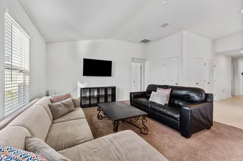 577 Panther Lake Parkway Jacksonville FL 32221