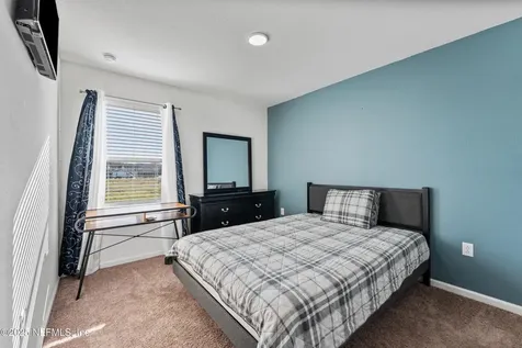 577 Panther Lake Parkway Jacksonville FL 32221