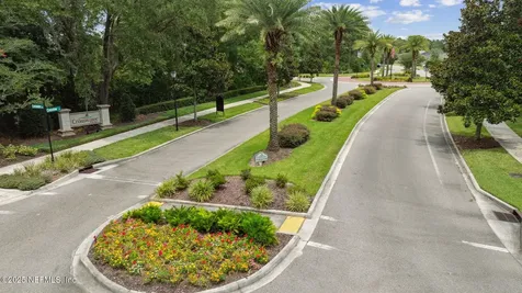 3691 Crossview Drive Jacksonville FL 32224