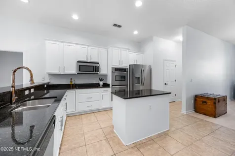 505 Roserush Lane Jacksonville FL 32225
