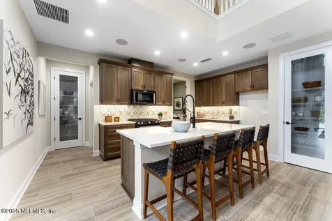 349 Oakmoss Drive St. Johns FL 32259