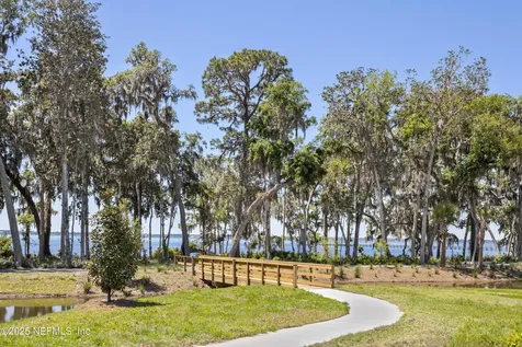 349 Oakmoss Drive St. Johns FL 32259
