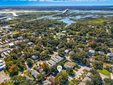 88 W 5th Street Atlantic Beach FL 32233