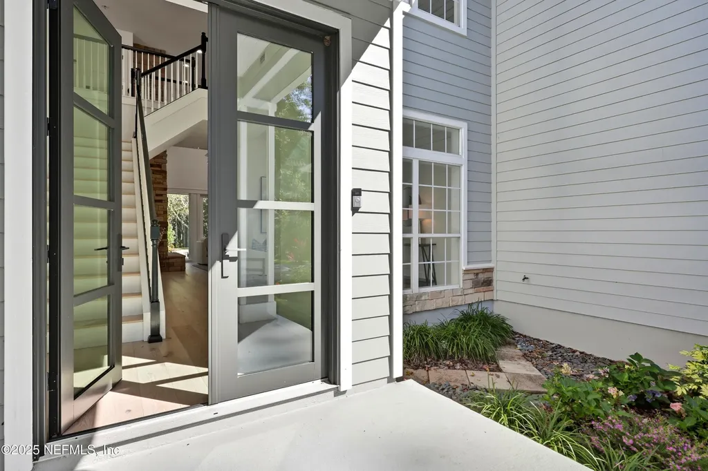 140 N Roscoe Boulevard Ponte Vedra Beach FL 32082