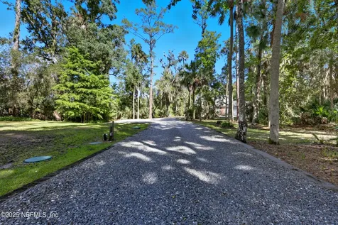 140 N Roscoe Boulevard Ponte Vedra Beach FL 32082