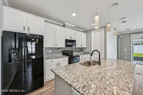 95451 Woodbridge Parkway Fernandina Beach FL 32034