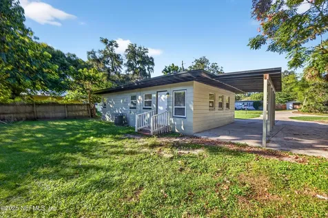 1458 Domas Drive Jacksonville FL 32211