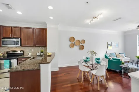 9823 Tapestry Park Circle Jacksonville FL 32246