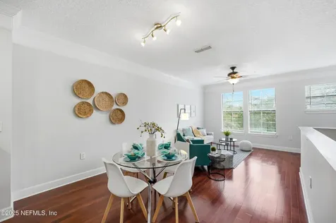 9823 Tapestry Park Circle Jacksonville FL 32246