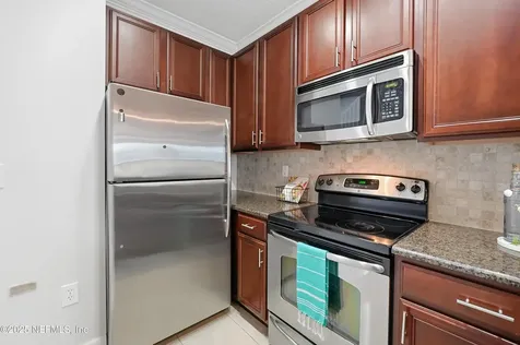 9823 Tapestry Park Circle Jacksonville FL 32246