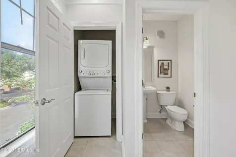 9823 Tapestry Park Circle Jacksonville FL 32246
