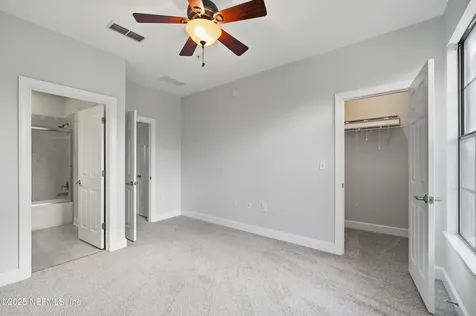 9823 Tapestry Park Circle Jacksonville FL 32246