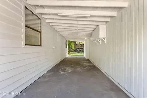 5104 Hollycrest Drive Jacksonville FL 32205