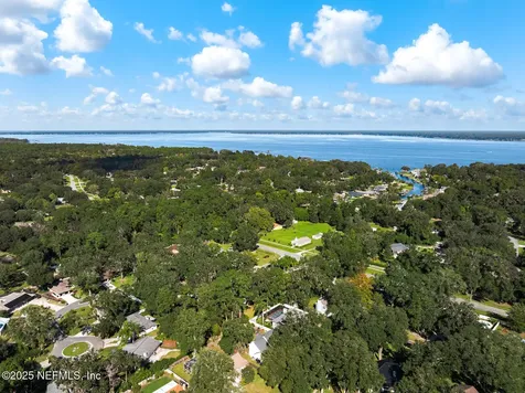 586 Hibernia Oaks Drive Fleming Island FL 32003