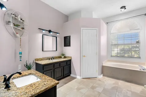 11895 Mountain Ash Road E Jacksonville FL 32223