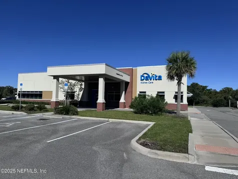 945 6th Street Daytona Beach FL 32117