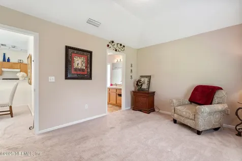 10018 Govern Lane Jacksonville FL 32225