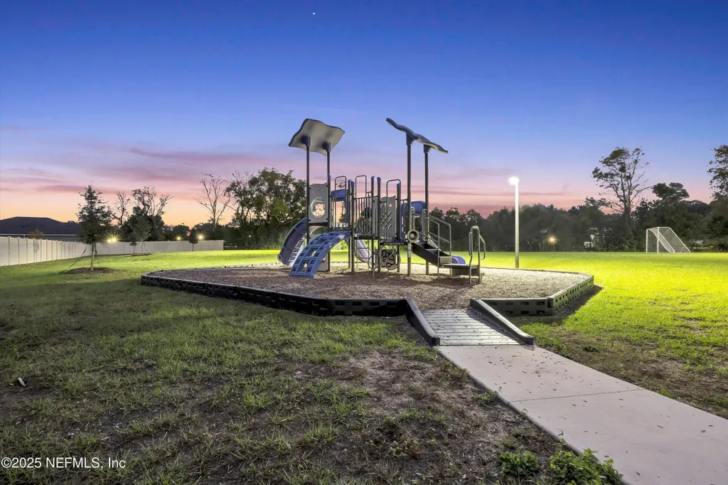1345 Tan Tara Trail Jacksonville FL 32221
