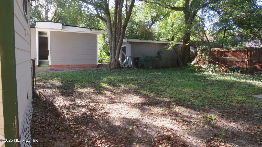 6590 Sunset Drive Jacksonville FL 32208