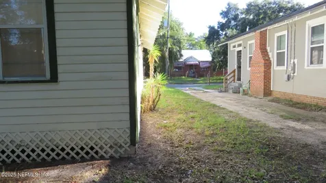 6590 Sunset Drive Jacksonville FL 32208