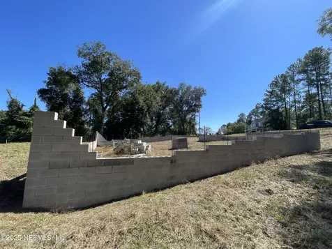 100 Ramsey Drive Melrose FL 32666