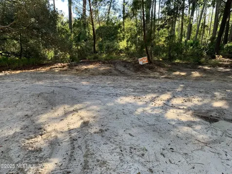 102 Eden Avenue Interlachen FL 32148