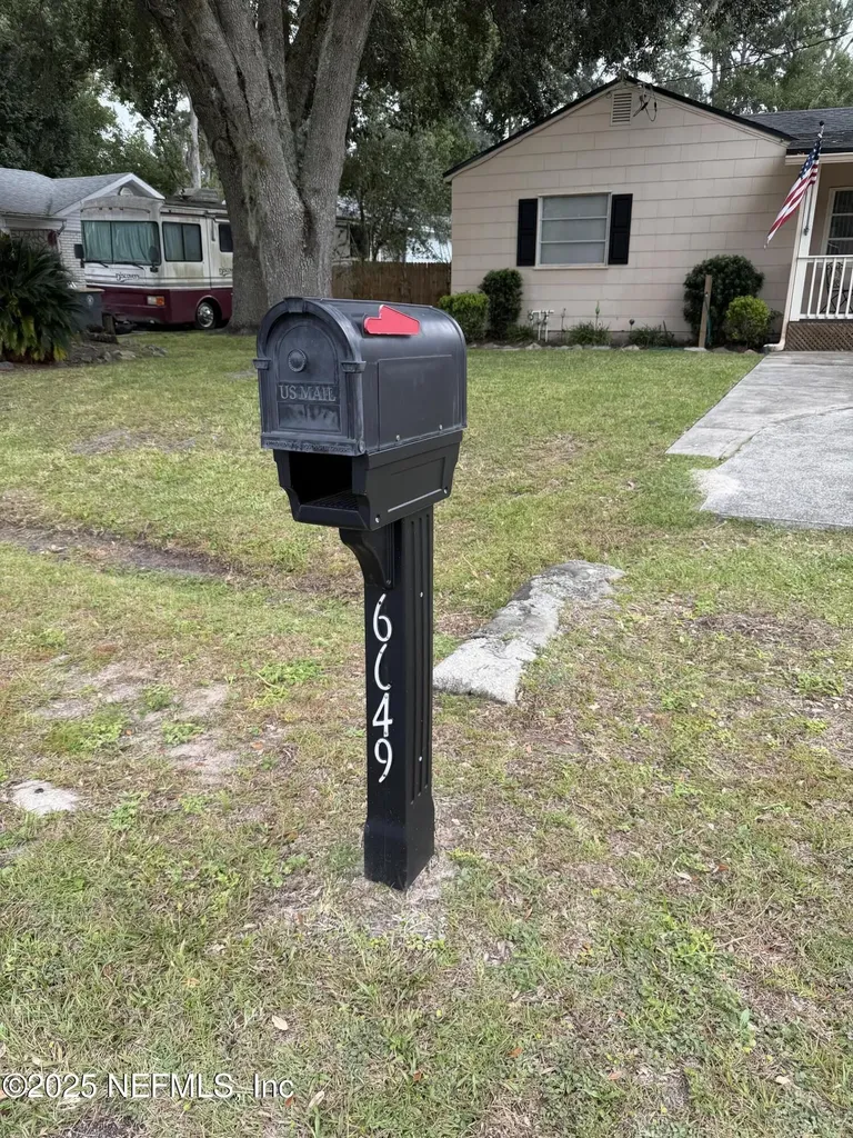 6649 Oriole Avenue Jacksonville FL 32216