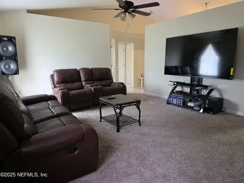 11325 Blossom Ridge Drive Jacksonville FL 32218