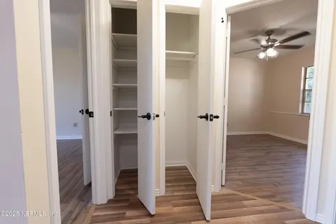 8717 Pinon Drive Jacksonville FL 32221