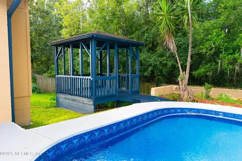 8717 Pinon Drive Jacksonville FL 32221