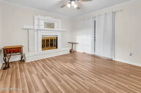 8717 Pinon Drive Jacksonville FL 32221